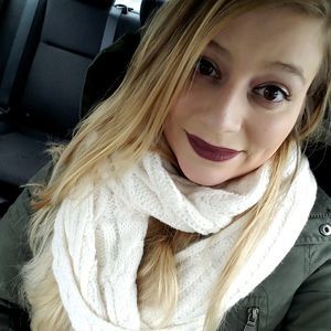 Meet your Posher, Vicky